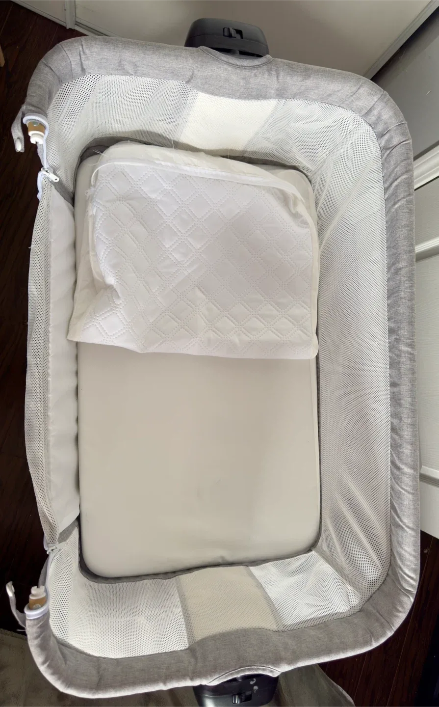 Rocking Bassinet image indicator(2)