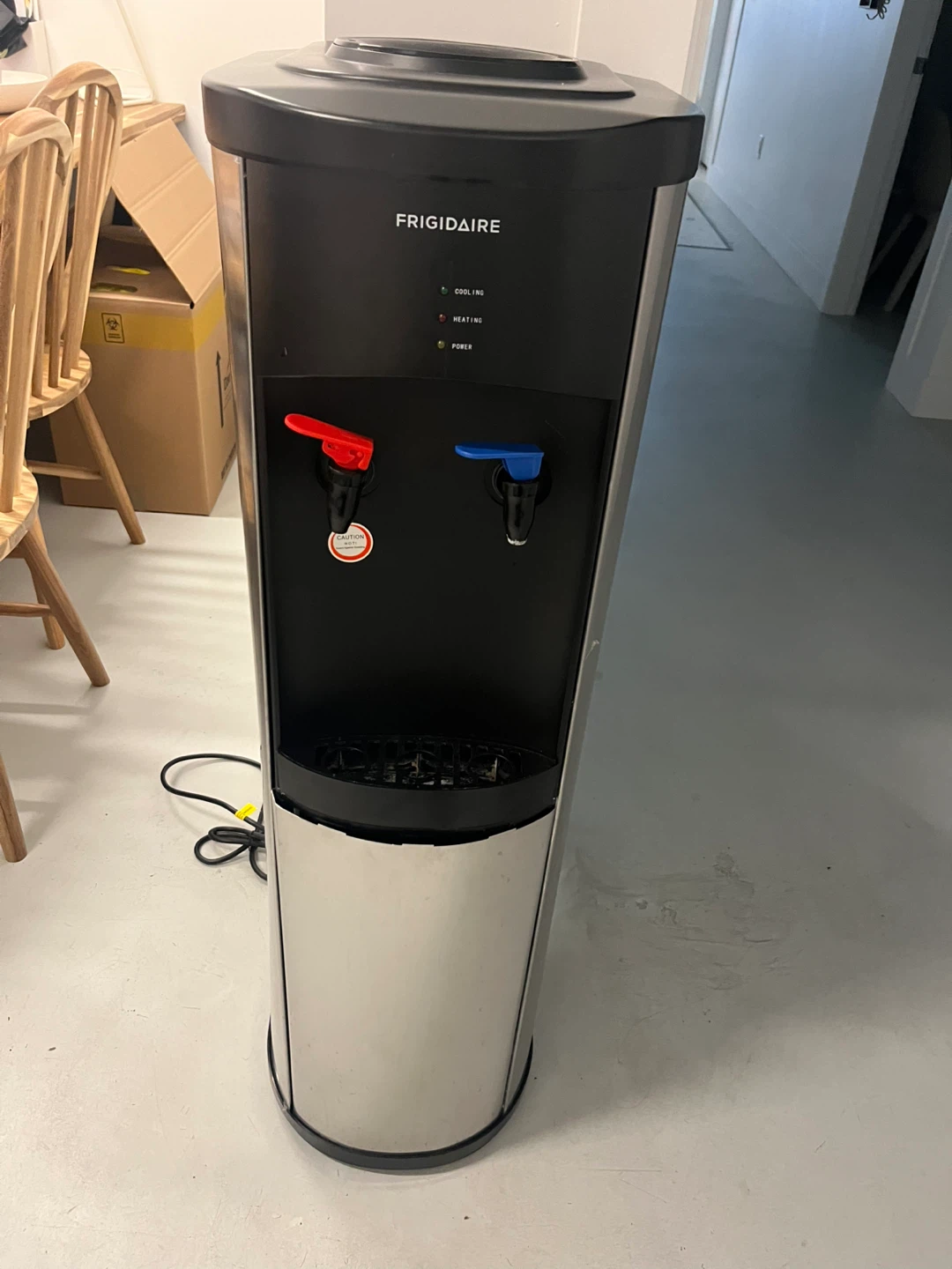 Frigidaire Water Dispenser - Hot & Cold