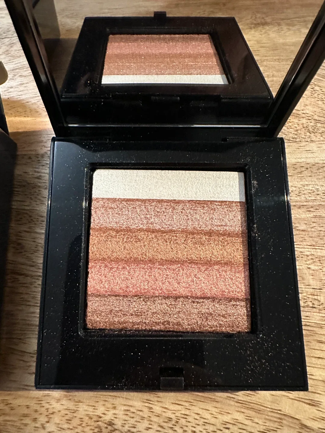 Bobbi Brown Shimmer Brick Compact - Bronze image indicator(4)
