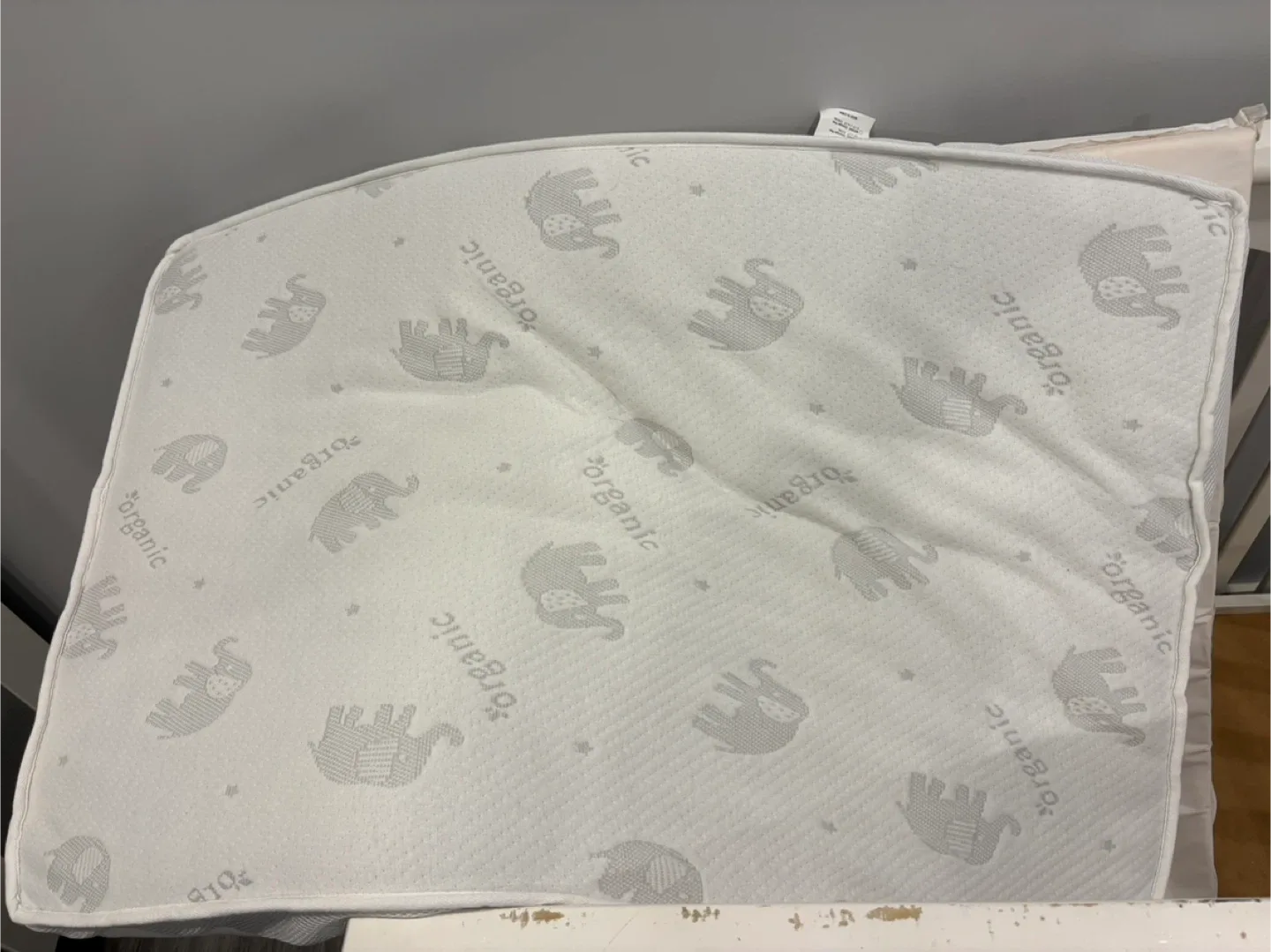 MINI crib WITH mattress image indicator(7)