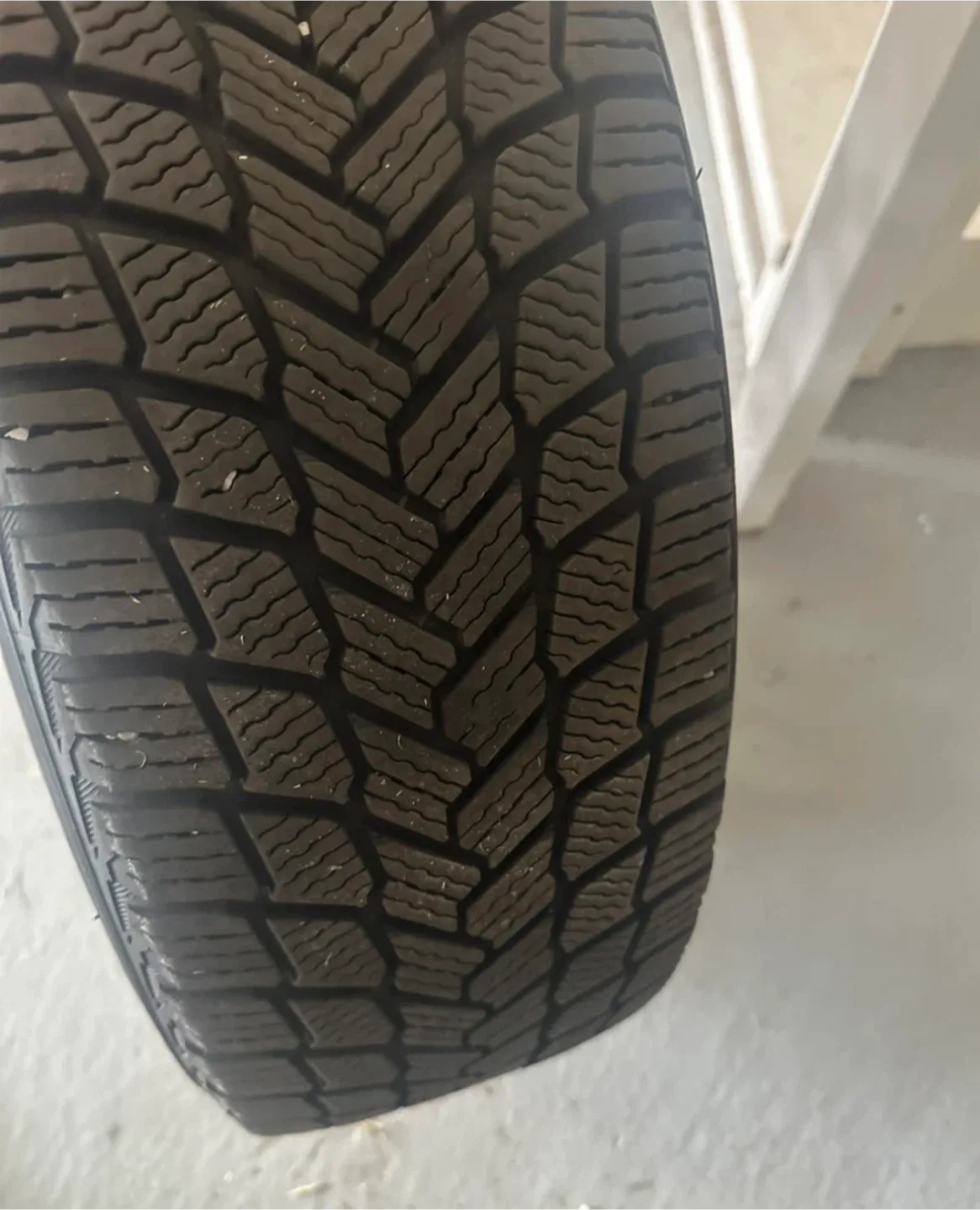 Winter Tire 225/60 R17 image indicator(3)