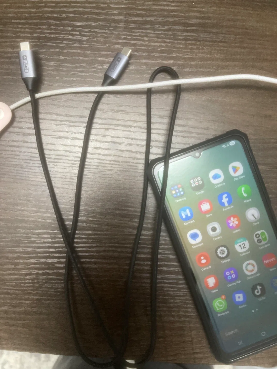 Android Phone with  Case image indicator(6)