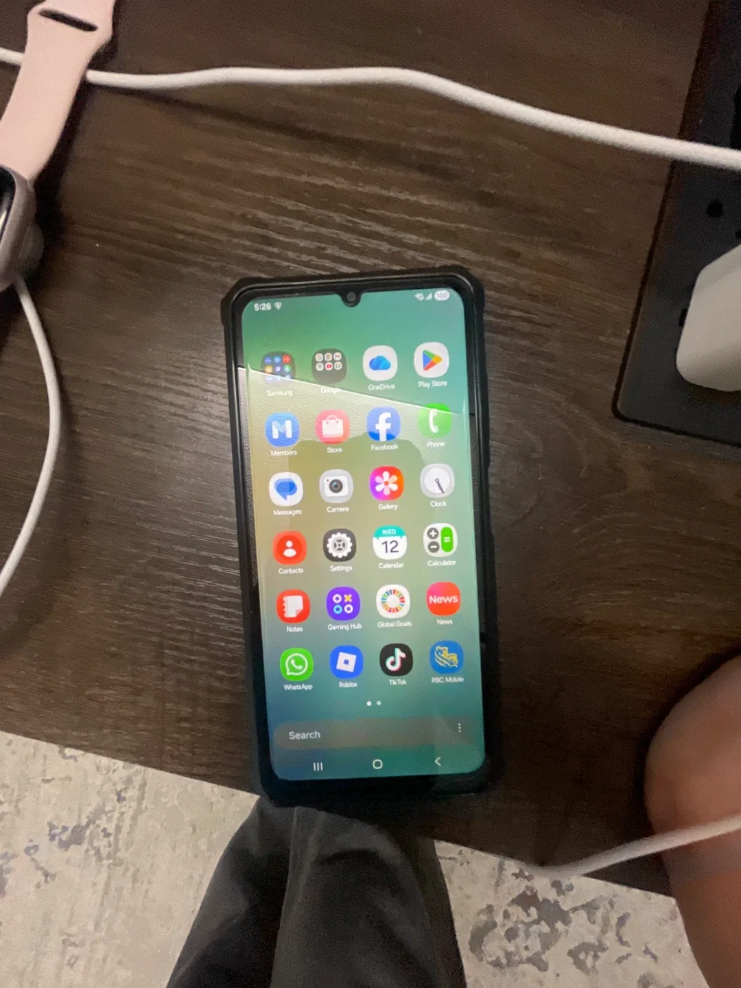 Android Phone with  Case image indicator(7)