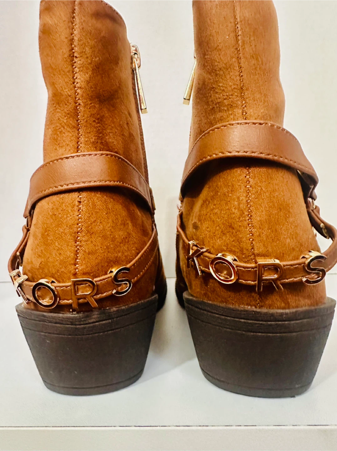 Michael Kors Chestnut Ankle Boots - photo 4