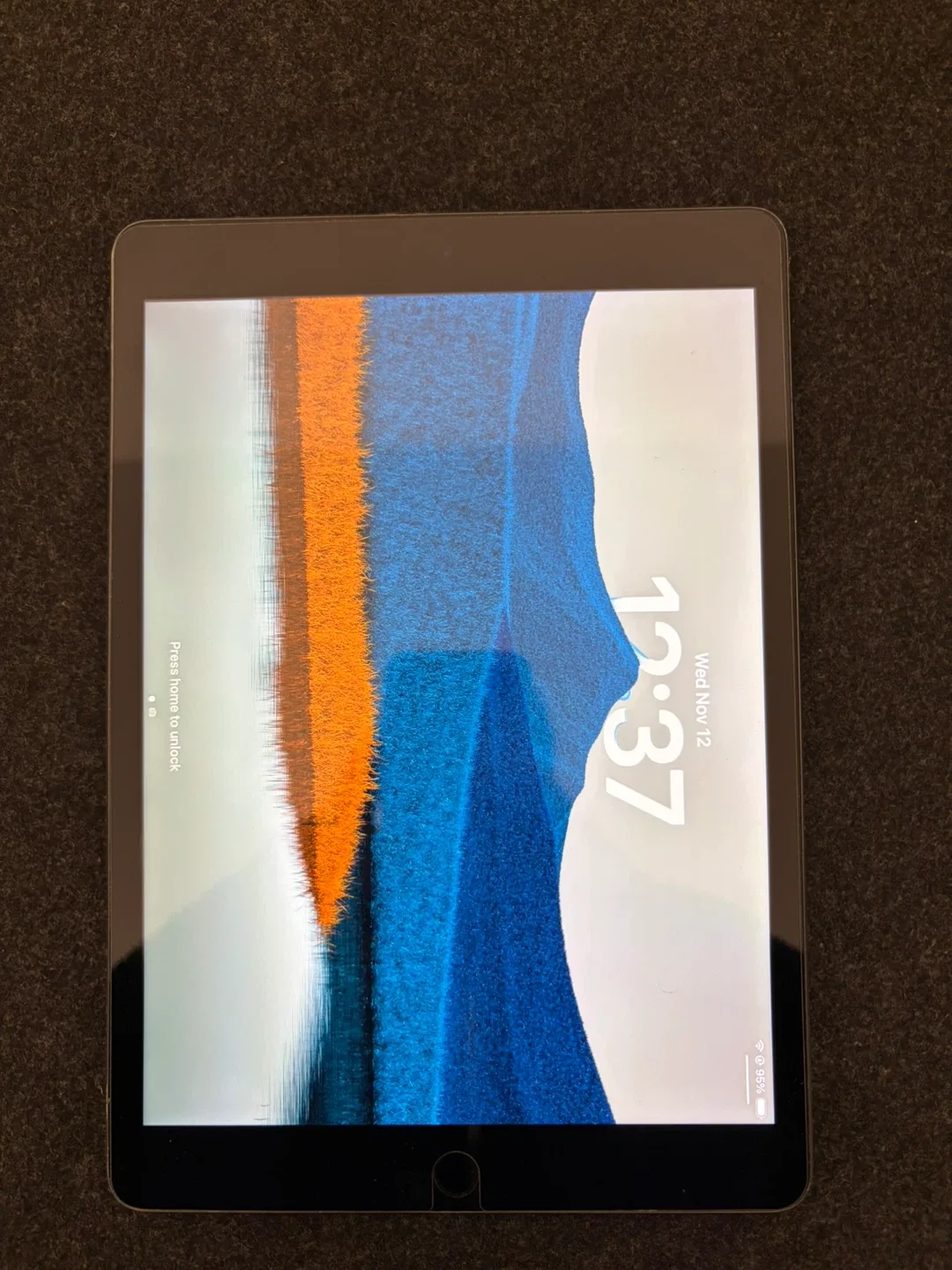 Ipad wifi 9thGen 64GB image indicator(3)