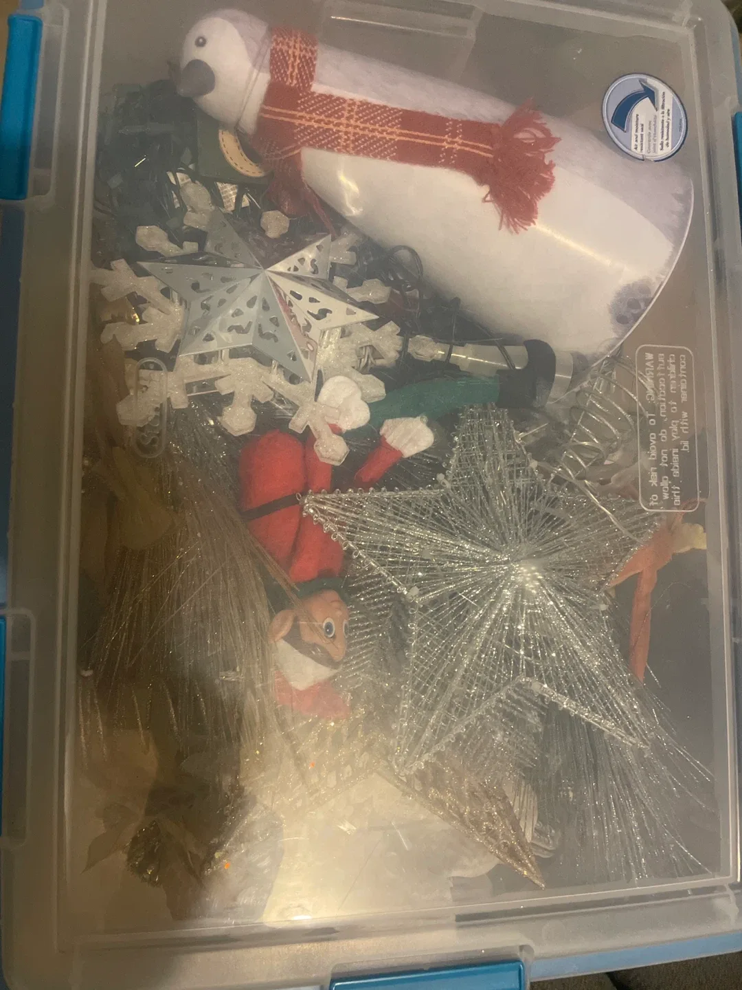 GE Pre-lit Just Cut Colorado Spruce Tree - 7.5 ft image indicator(7)