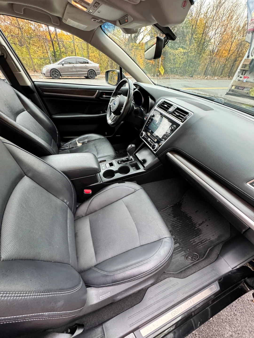 2018 Subaru legacy AWD LIMITED - photo 4