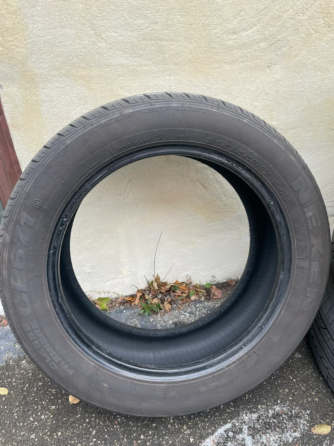 215/55R17 Nexen CP671 All season Tires image indicator(3)