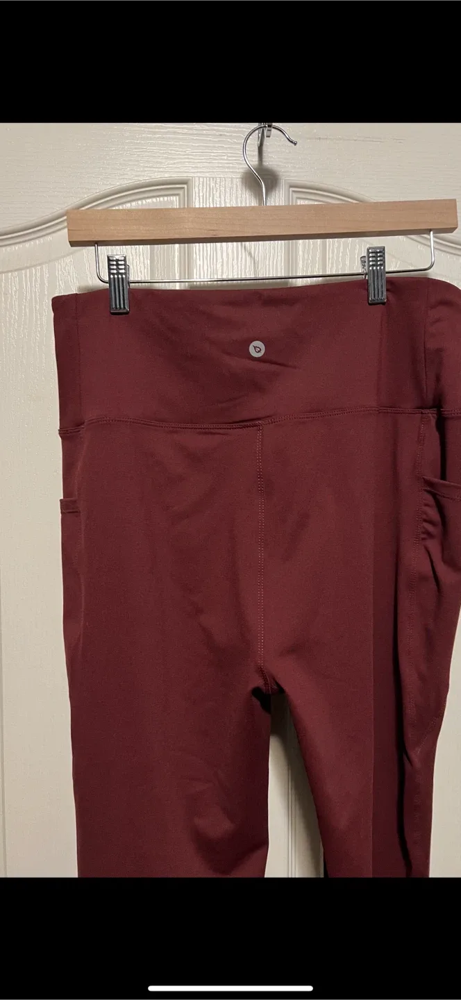 Baleaf Burgundy Flare Yoga Pants with Pockets - NEW image indicator(4)