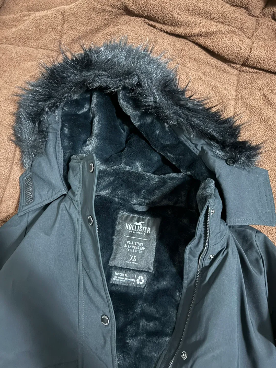 Hollister All-Weather Jacket - XS image indicator(3)