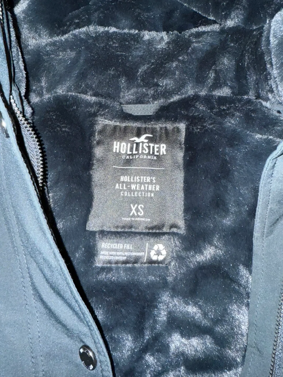 Hollister All-Weather Jacket - XS image indicator(6)