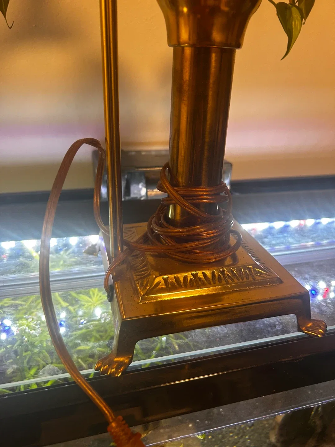 Vintage Brass Table Lamp image indicator(4)