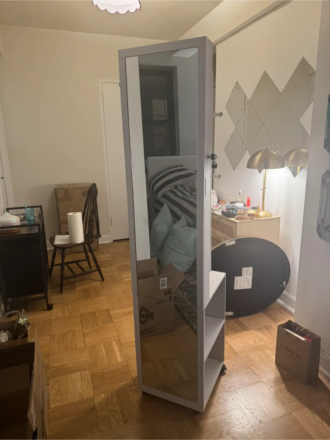 White Mirrored Jewelry Armoire image indicator(2)