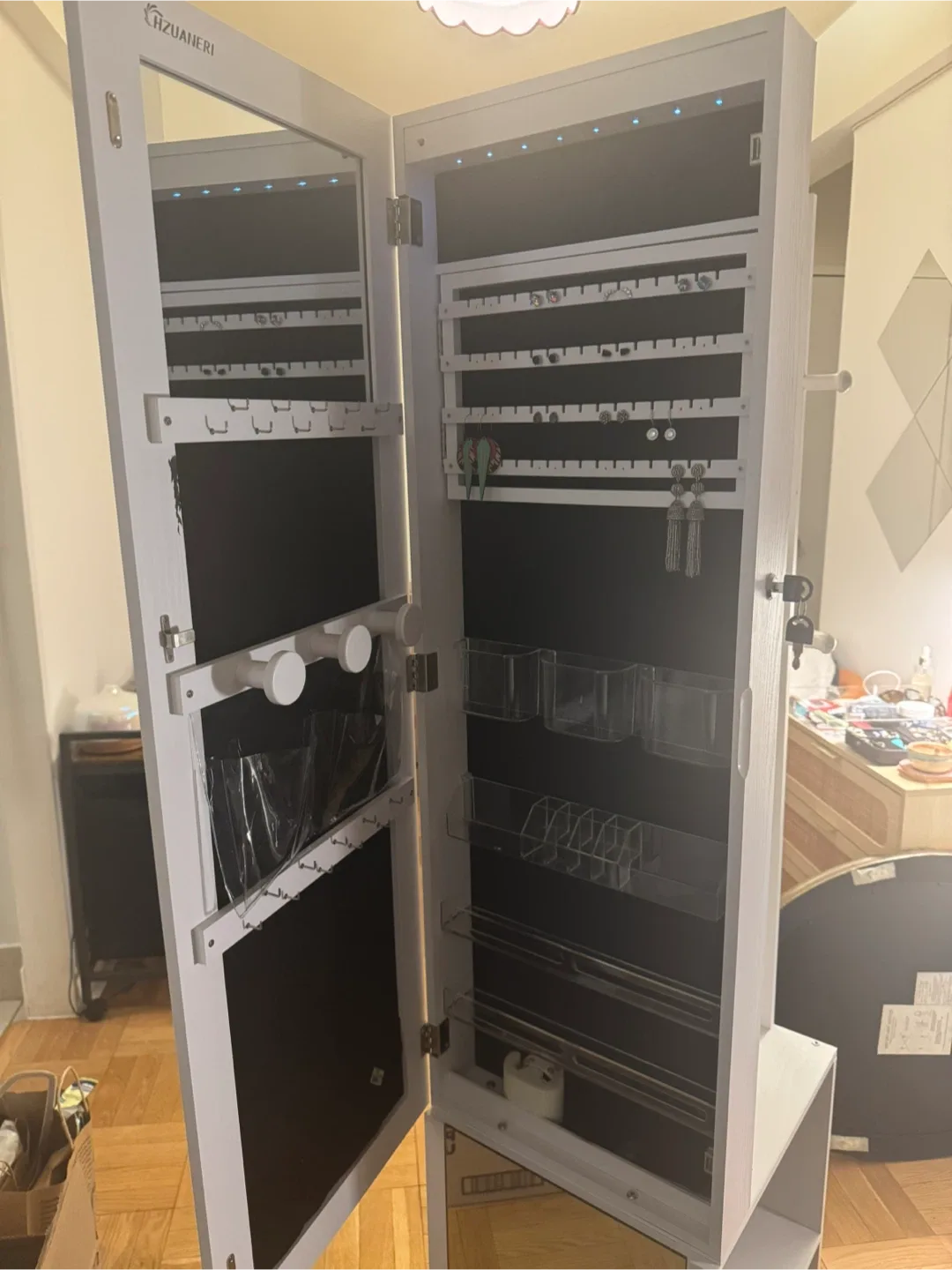 White Mirrored Jewelry Armoire image indicator(3)