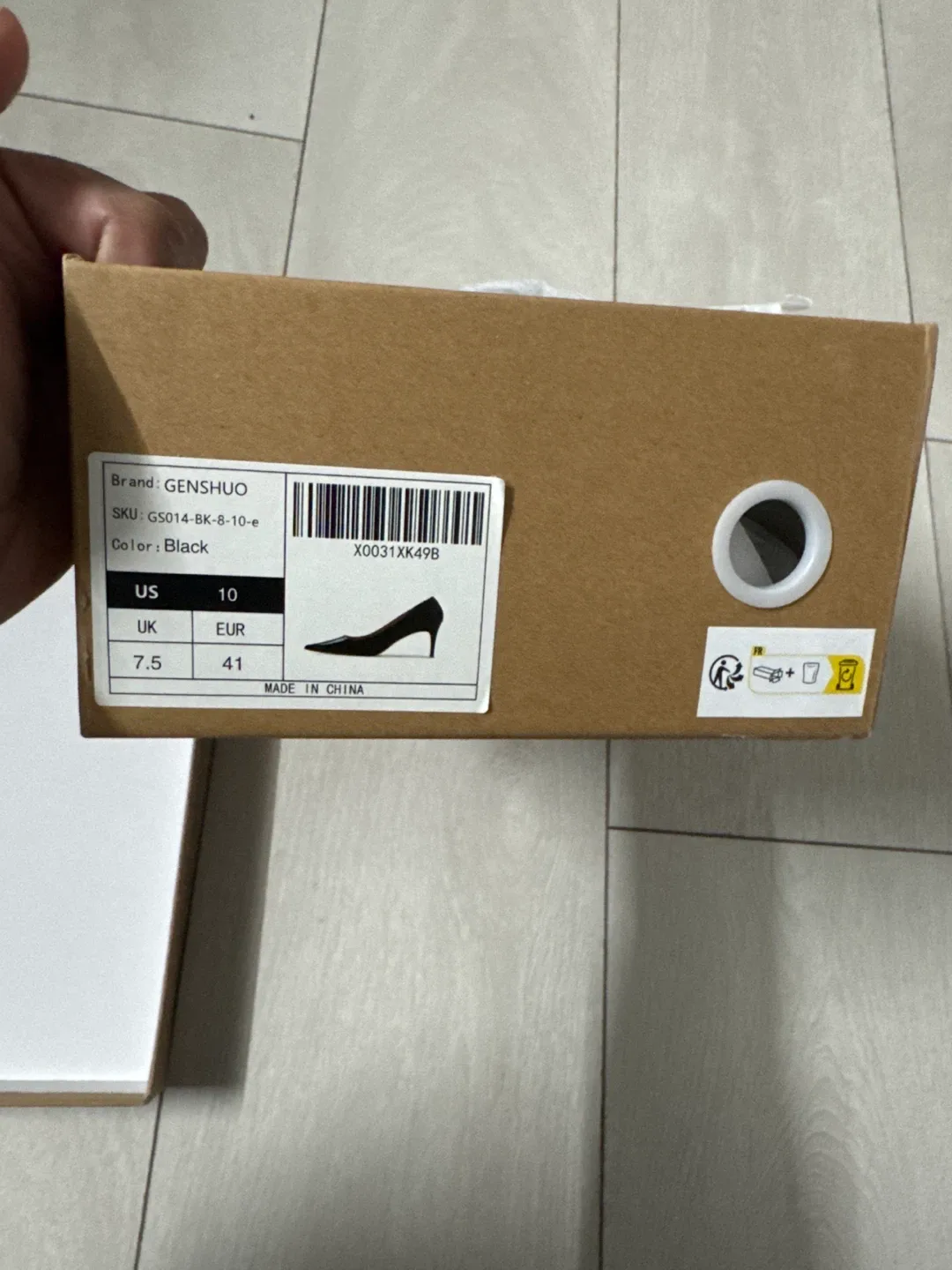 Genshuo Black Heels - Size 10 (US) thumbnail
