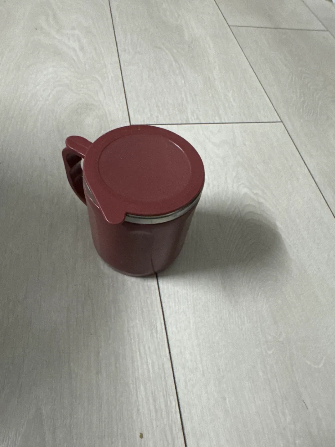 Maroon Mug with Lid thumbnail