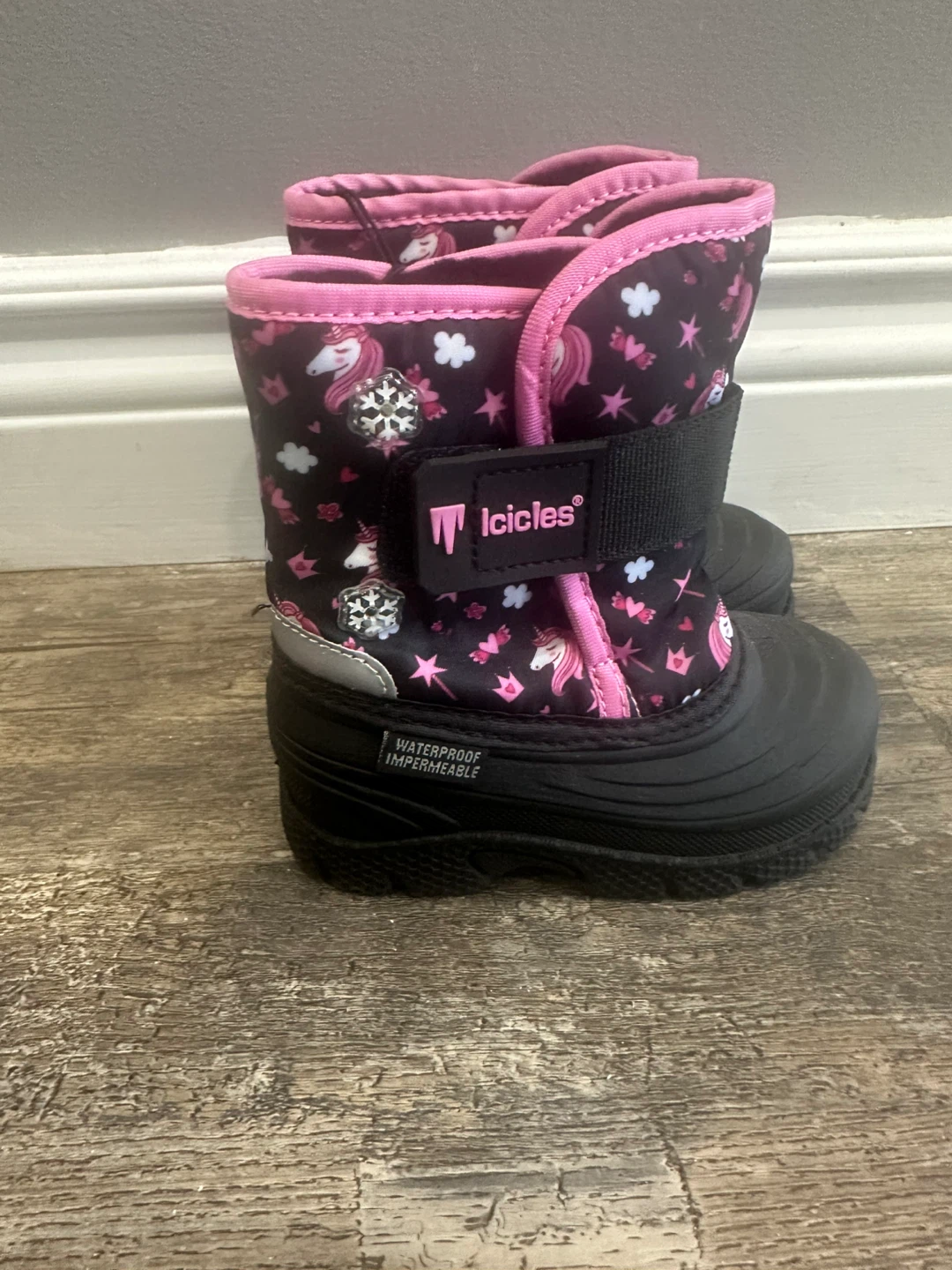 Icicles Waterproof Winter Boots - Size 7 - photo 3