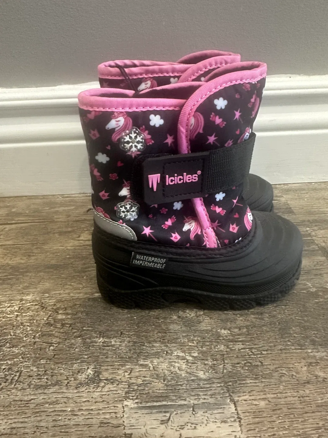 Icicles Waterproof Winter Boots - Size 7 image indicator(3)