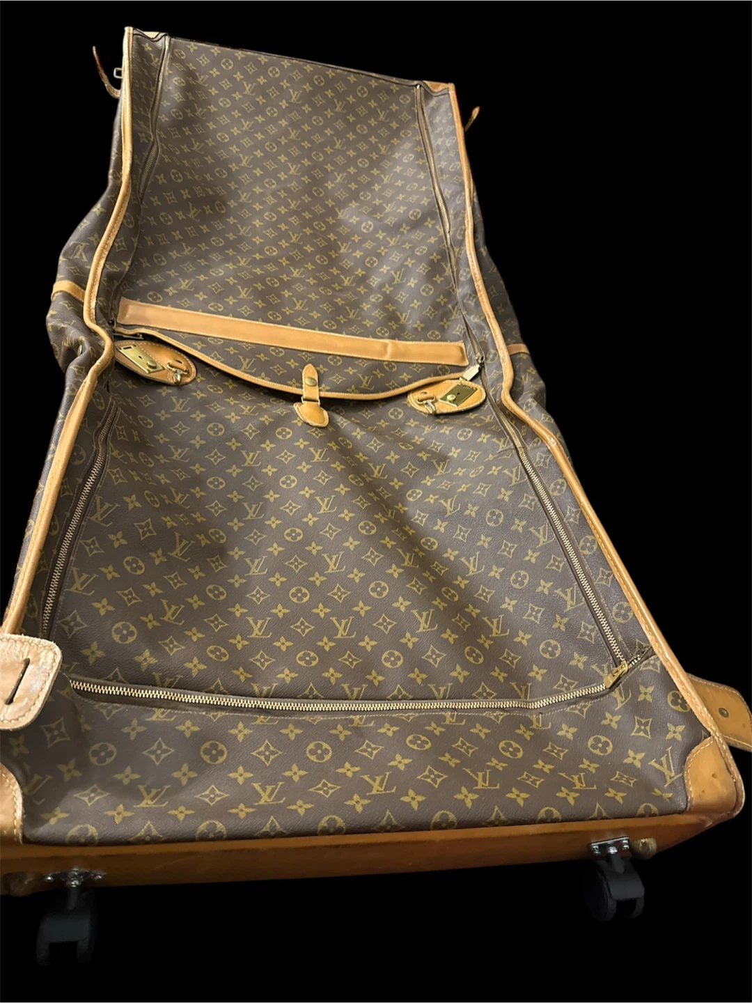 Louis Vuitton Monogram Garment Bag - photo 3
