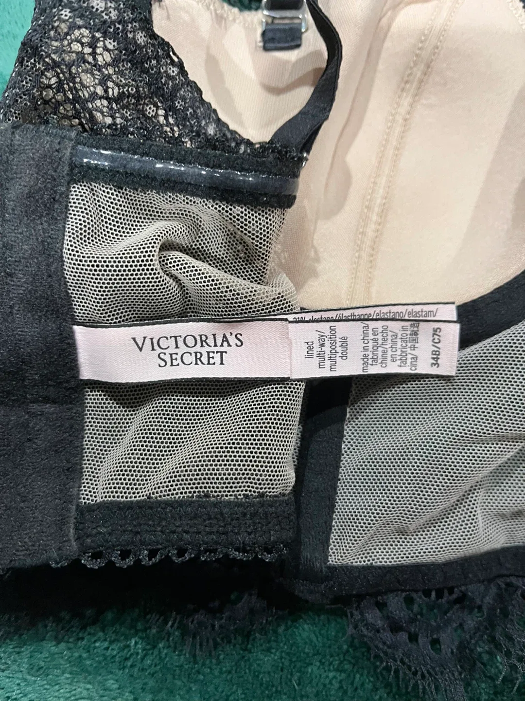 Victoria's Secret Black Lace Bra image indicator(3)