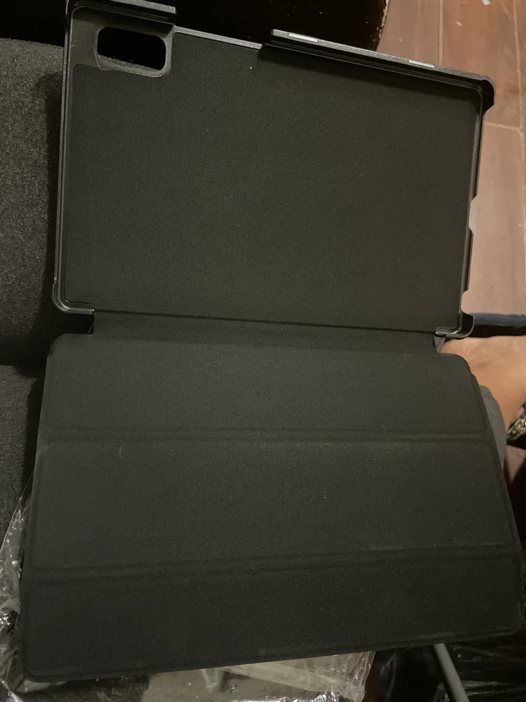 New Cobak Lenovo Tab_23 Black Case image indicator(3)