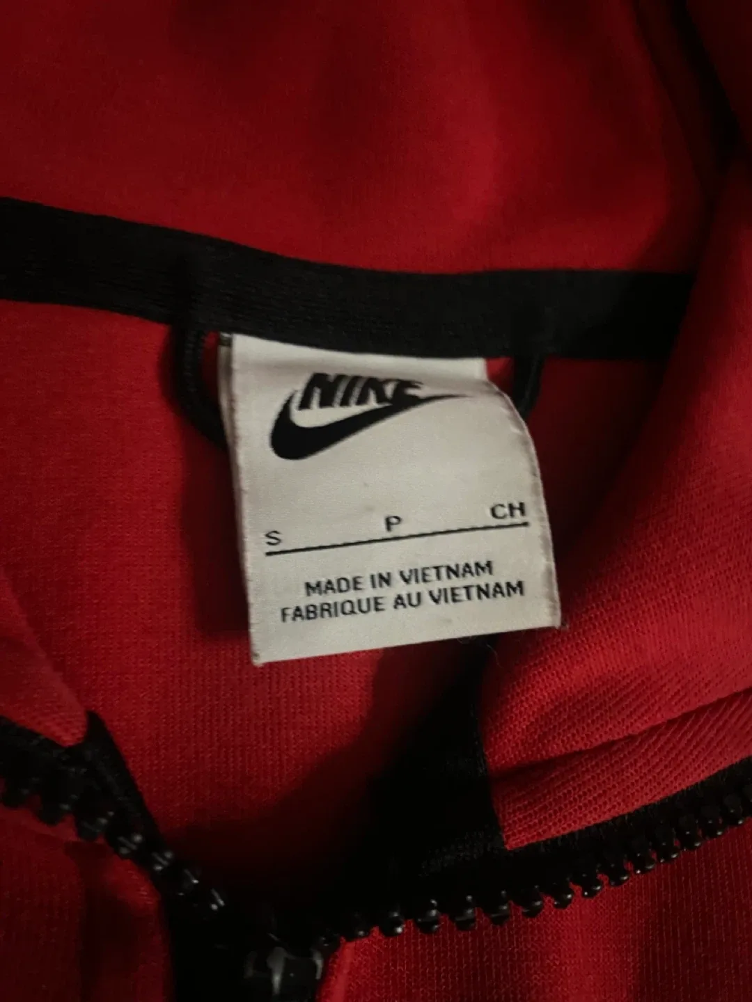 Nike Tech Fleece Hoodie - Red, Size Small image indicator(4)