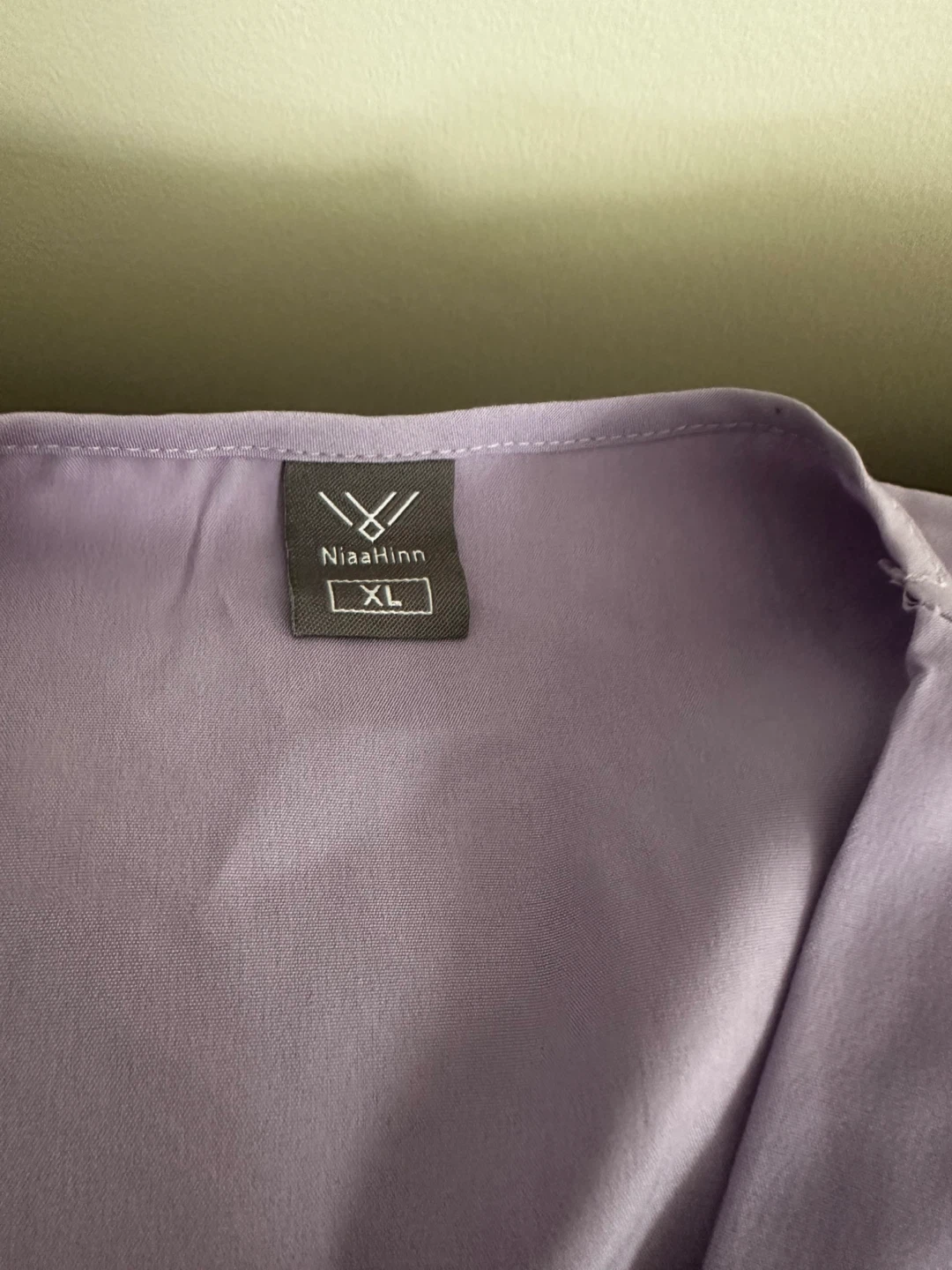 NiaaHinn XL Lavender Scrub Top and pant
