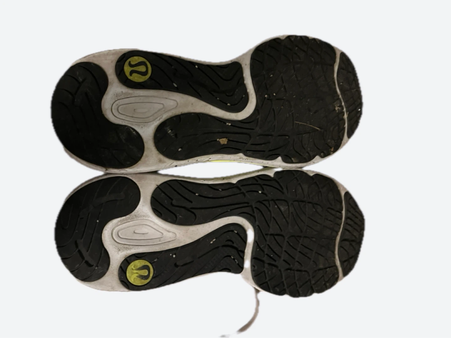 Lululemon Running Shoes S9.5 - photo 3