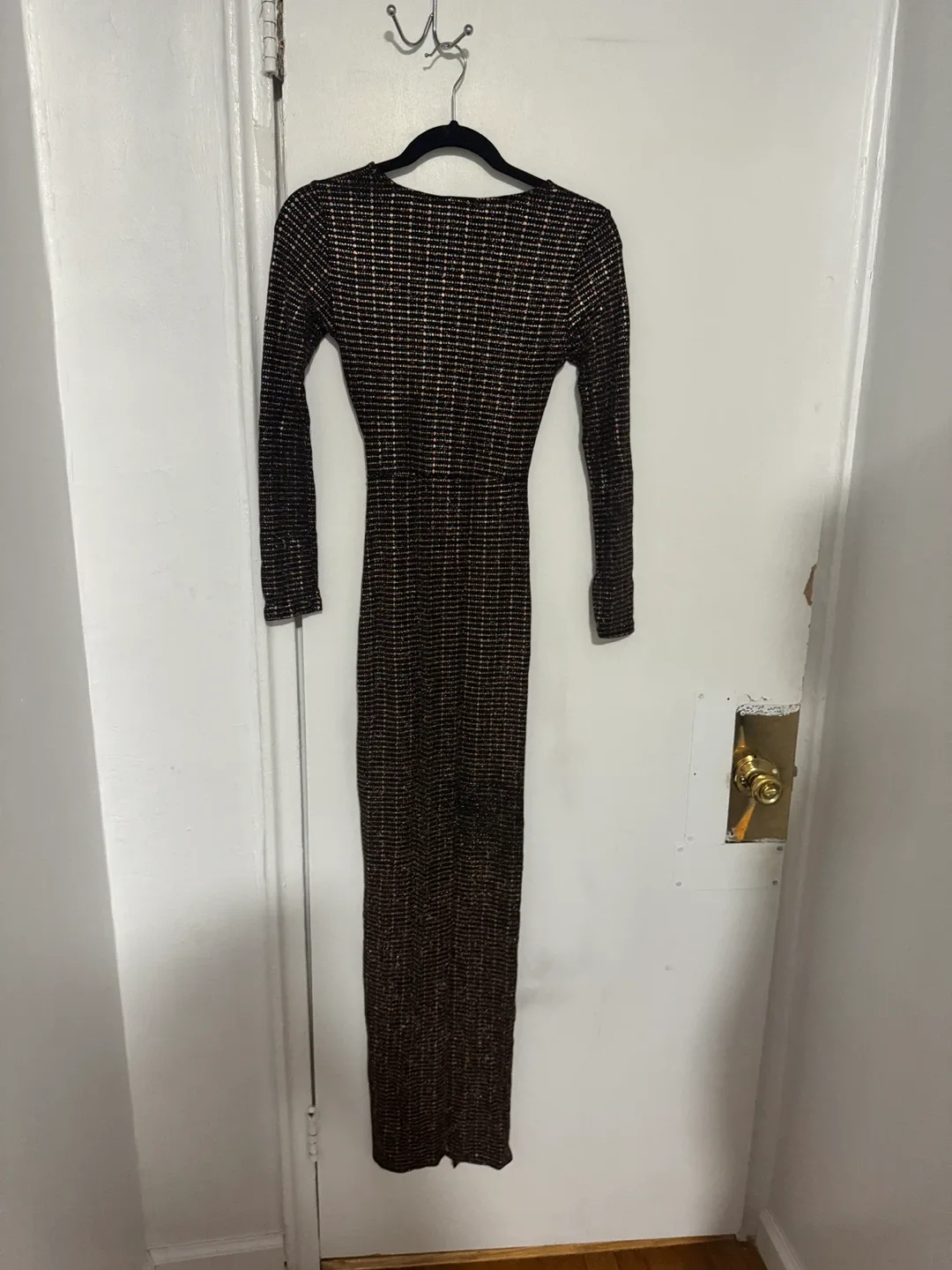 Black & Gold Maxi Dress image indicator(2)