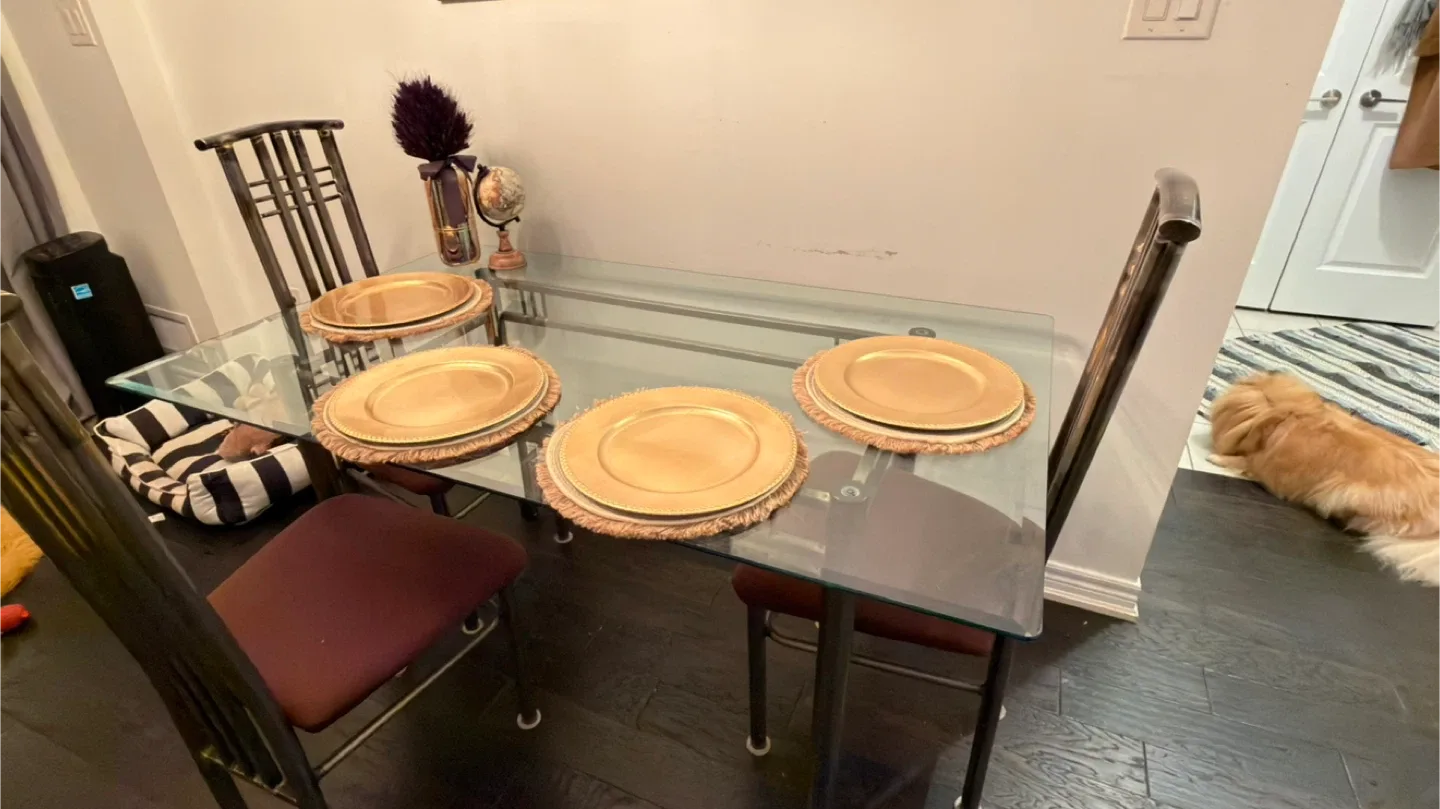 Glass Top Dining Table with 6 Chairs image indicator(4)