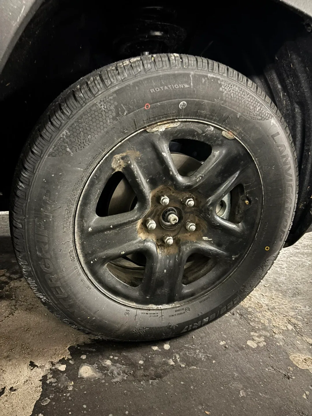 Set of 4 Winter Tires 225/65R17 image indicator(5)