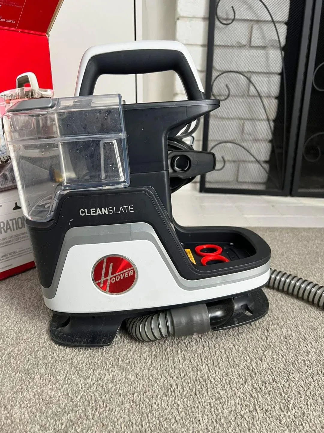 LIKE NEW Hoover Upholstery Spot Cleaner image indicator(2)