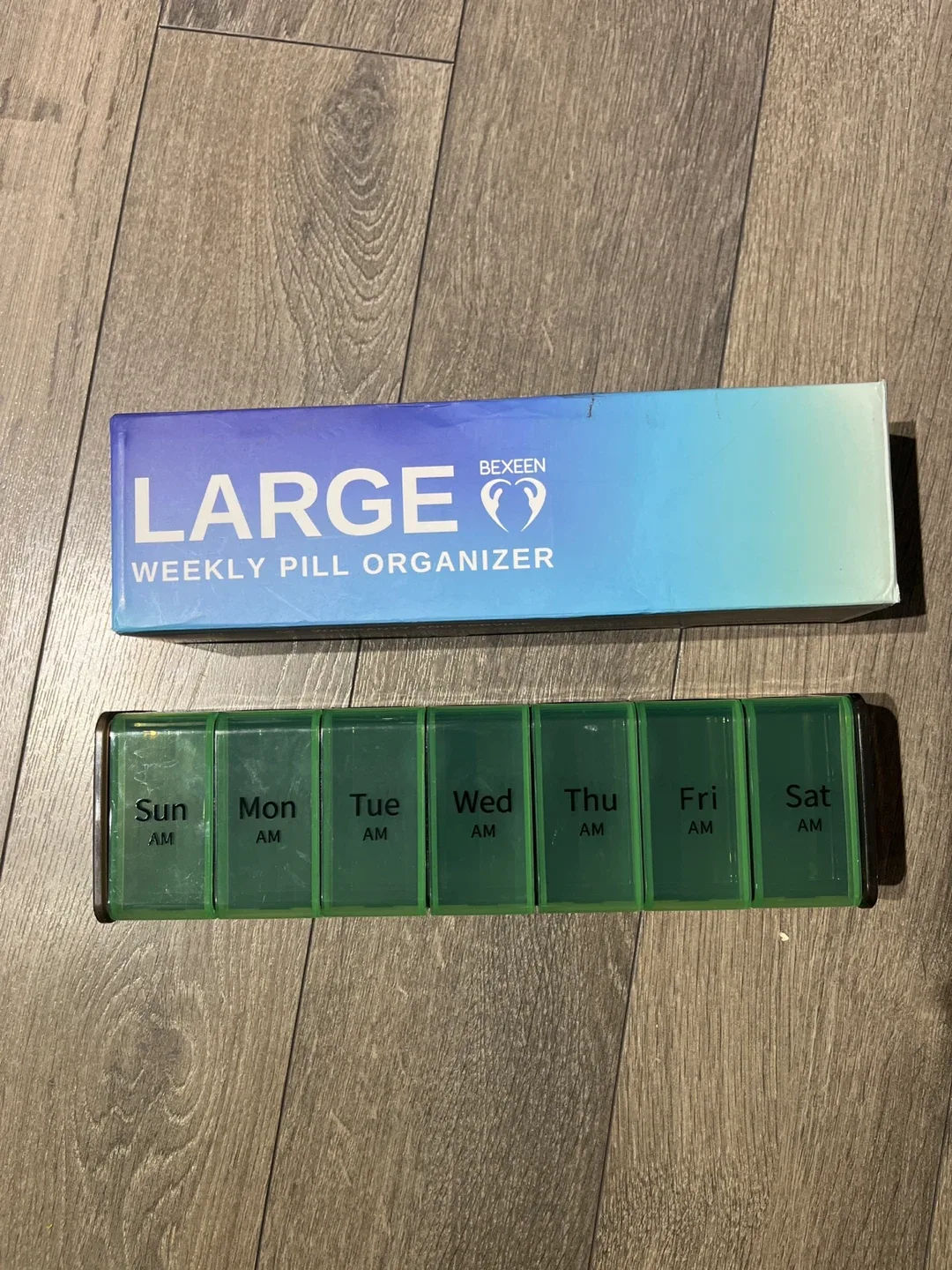 Bexeen Large Weekly Pill Organizer thumbnail