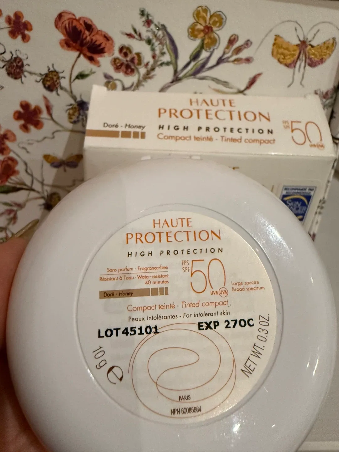 Avene Haute Protection Tinted Compact SPF 50 image indicator(5)