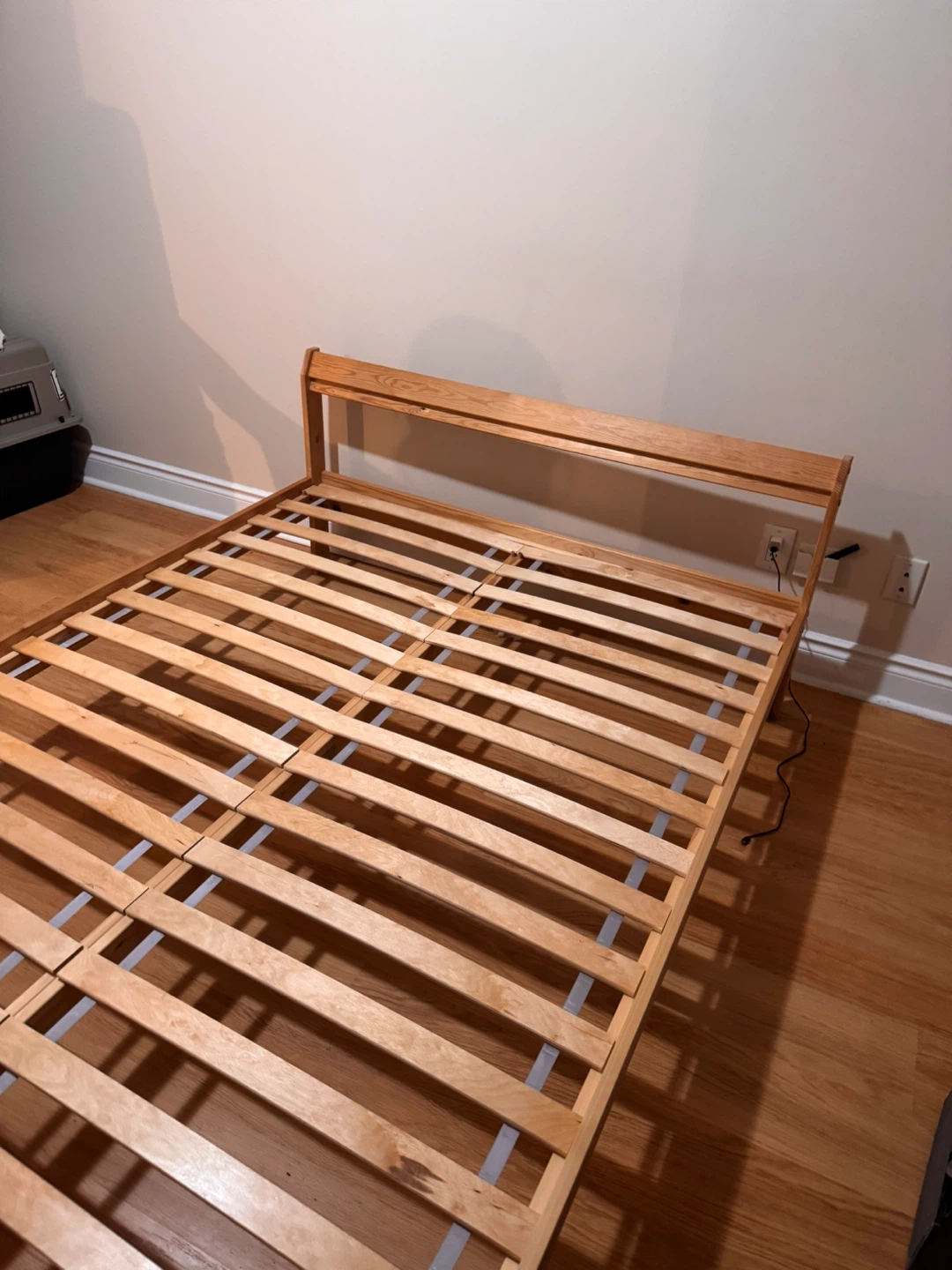 Ikea Neiden Full Size Bed Frame - photo 4