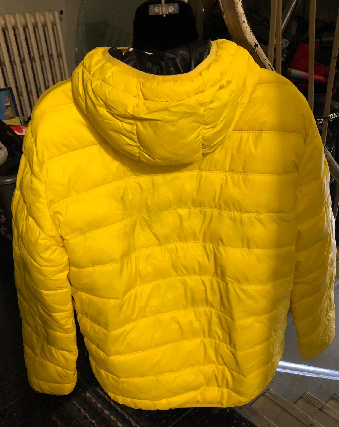 Point Zero adult Yellow Puffer Jacket - Size M image indicator(2)