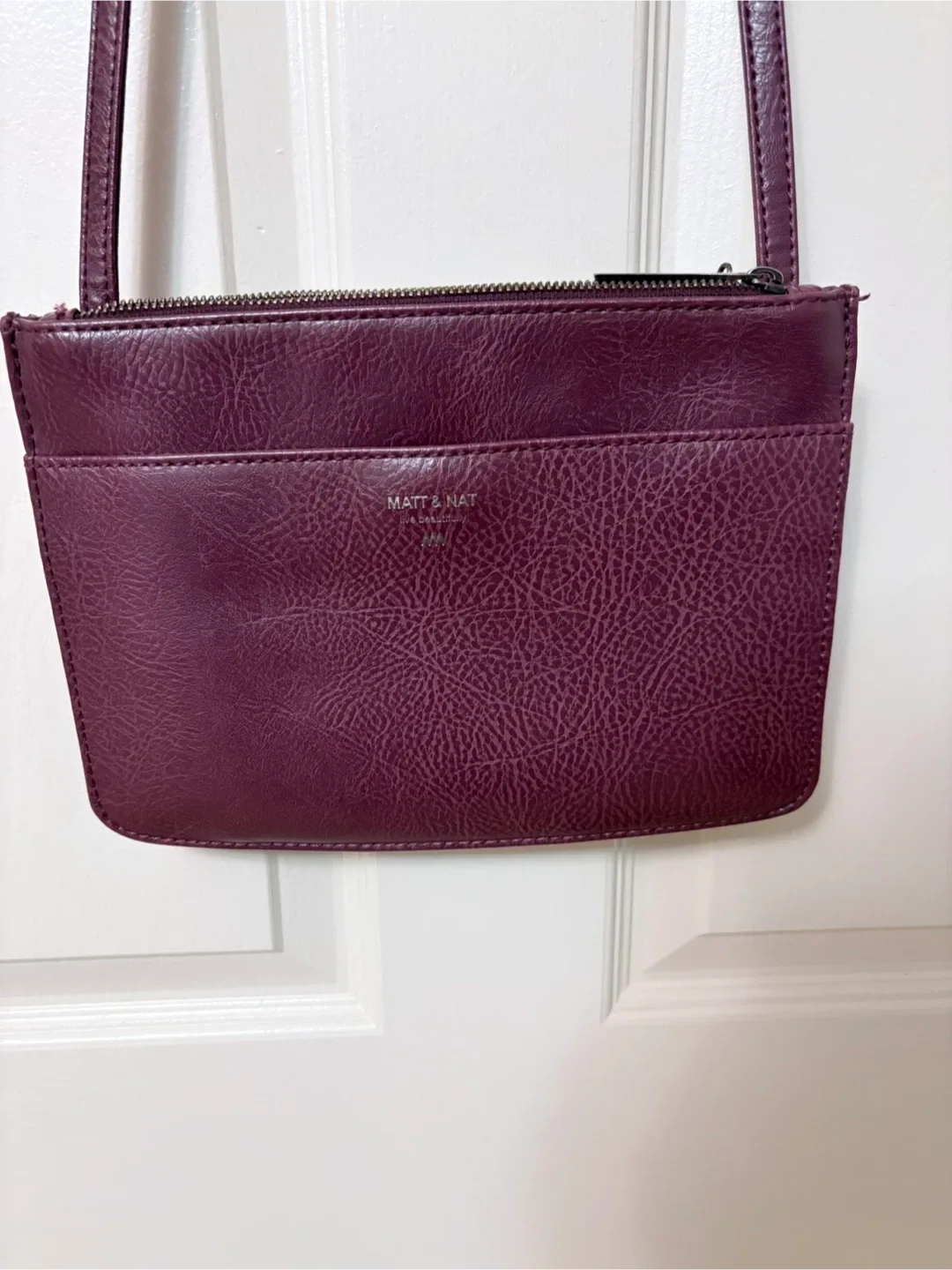 Matt & Nat Crossbody Bag - Burgundy image indicator(4)
