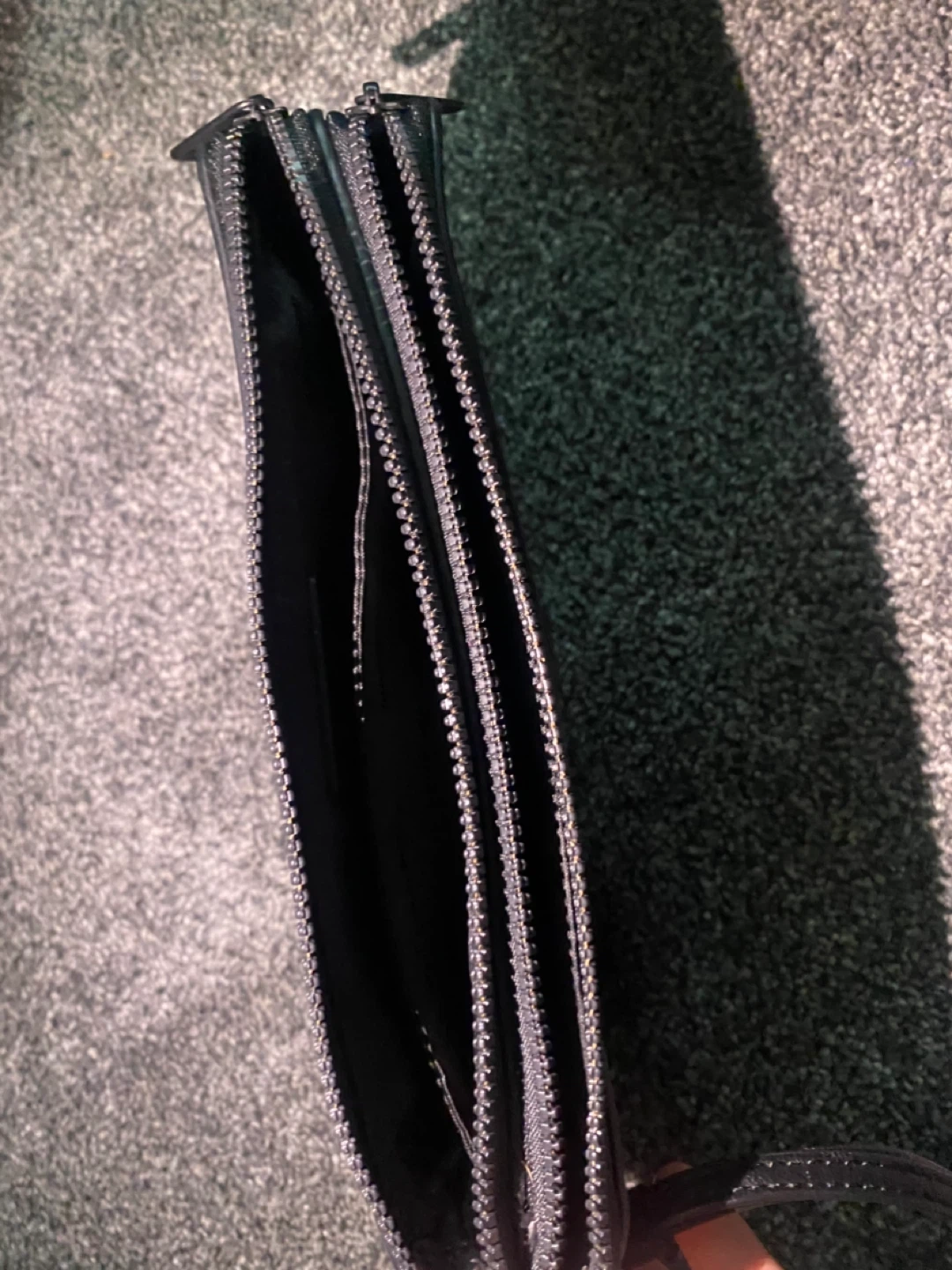 Lululemon Camo Festival wallet - photo 2