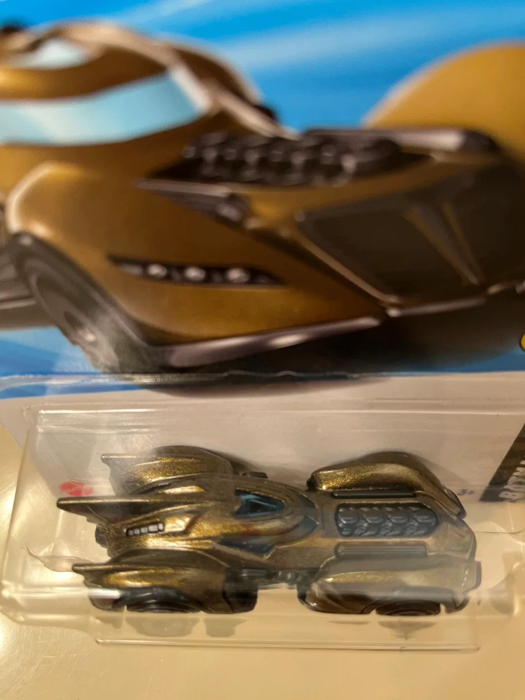 Hot Wheels Batman Arkham Asylum Batmobile 54/250 image indicator(2)