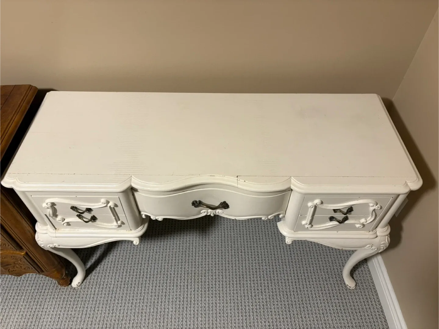 Antique White Vanity Desk & side table 3 pieces image indicator(4)