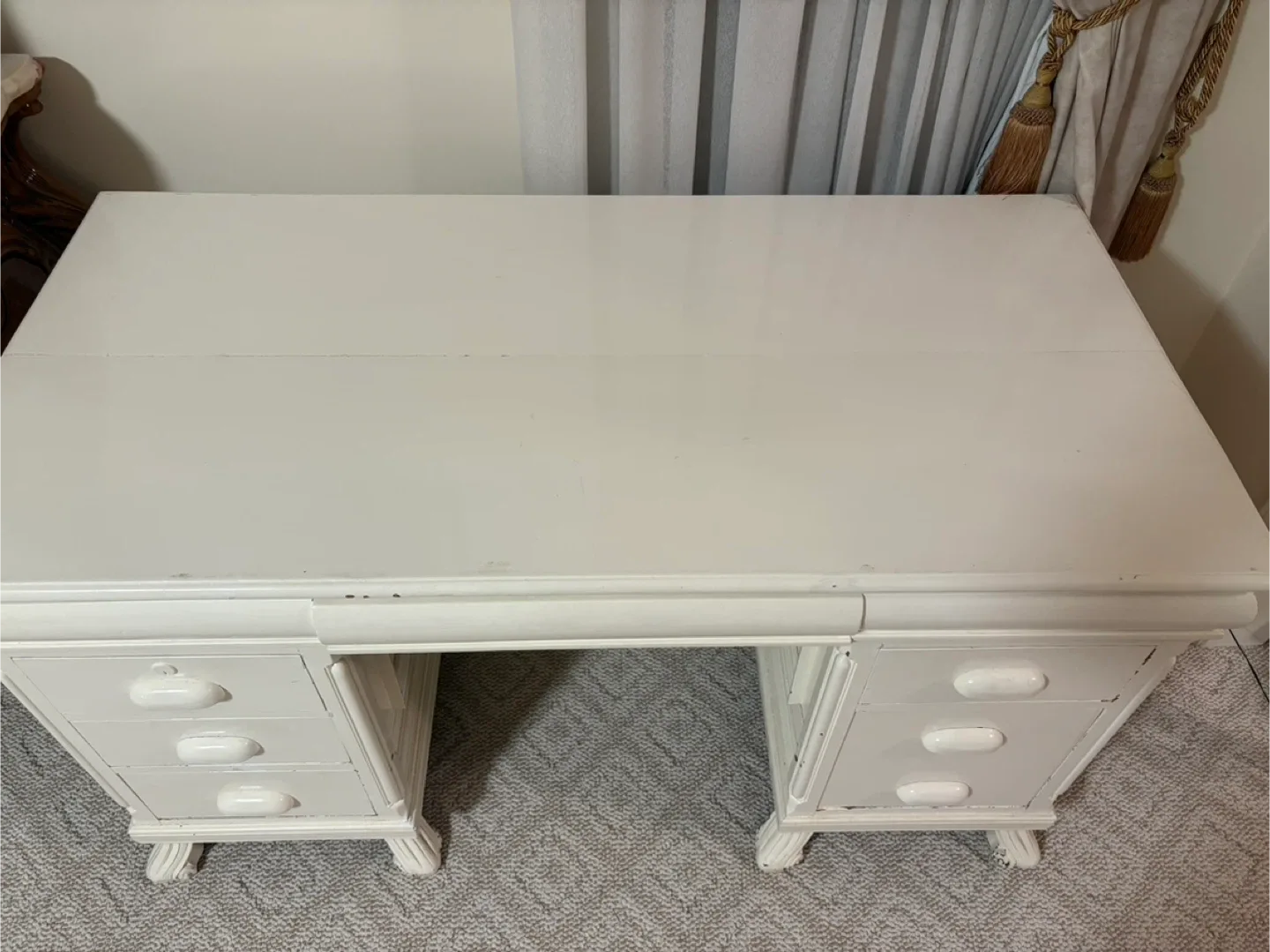 Antique White Vanity Desk & side table 3 pieces image indicator(6)