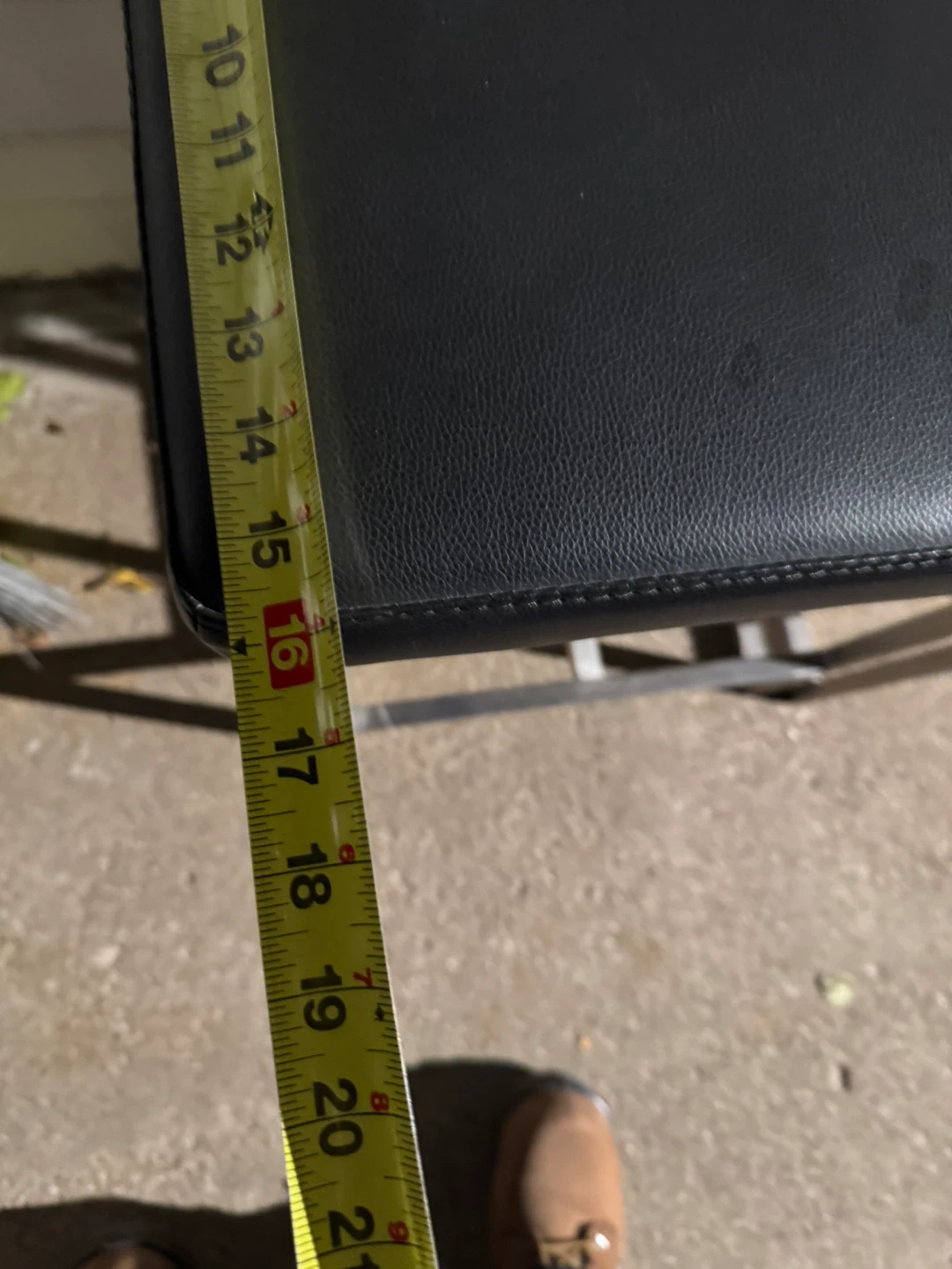 Set of 3 Black Bar Stools - photo 3
