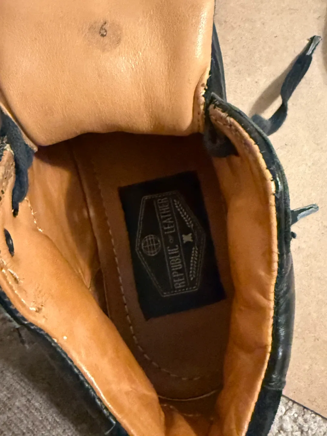 Republic of Leather Black High-Top Sneakers - Size 6 image indicator(4)