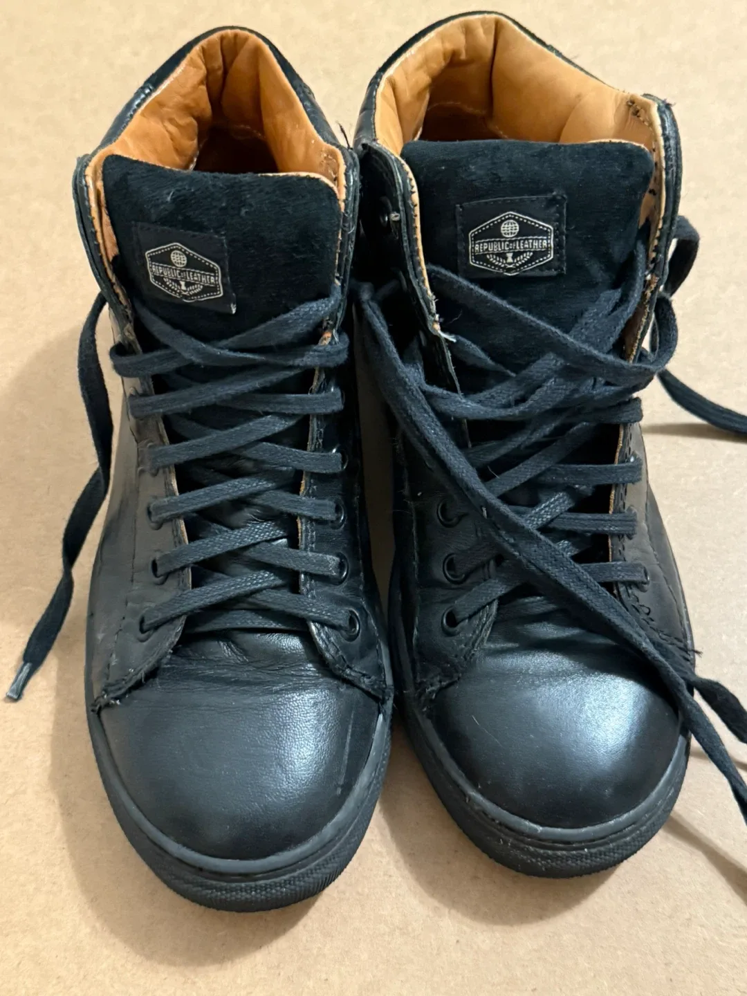 Republic of Leather Black High-Top Sneakers - Size 6 image indicator(2)