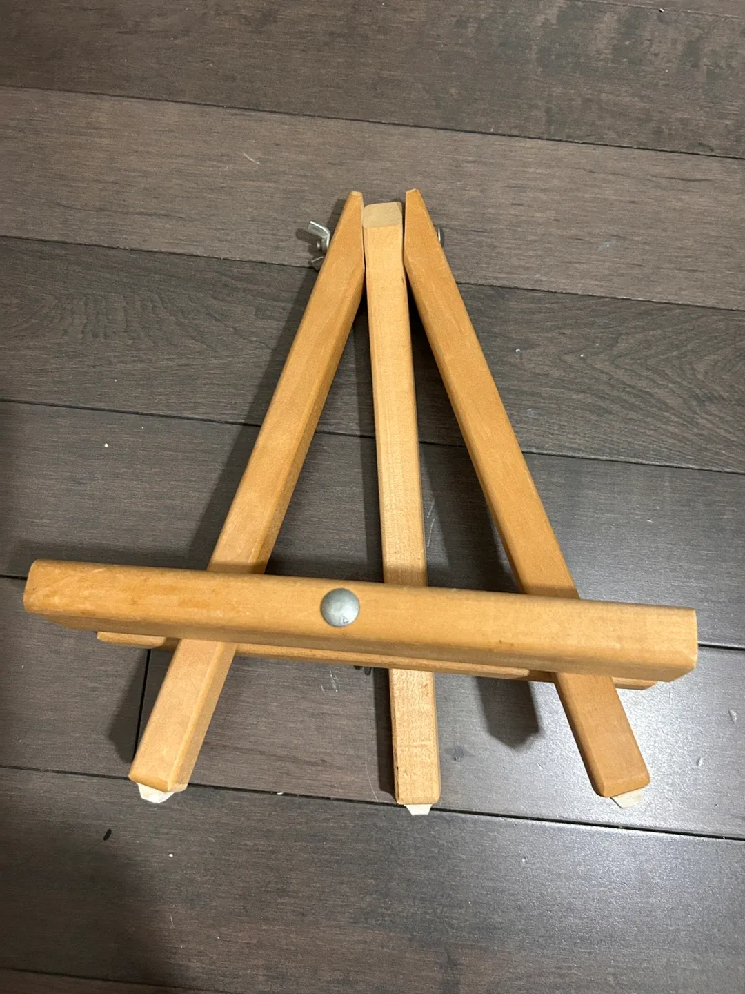 Wooden Tabletop Easel image indicator(4)