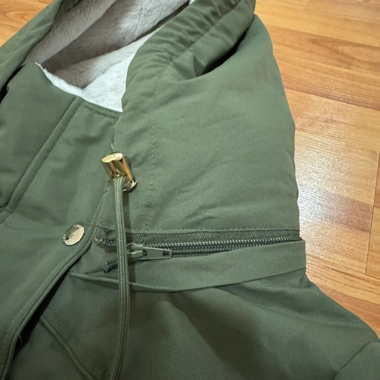 BNWT Winter Coat image indicator(7)