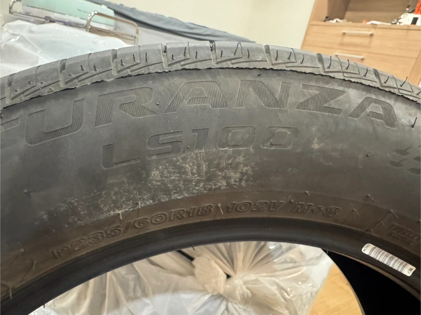 Bridgestone Turanza LS100 Tire - P235/60R18 - photo 3
