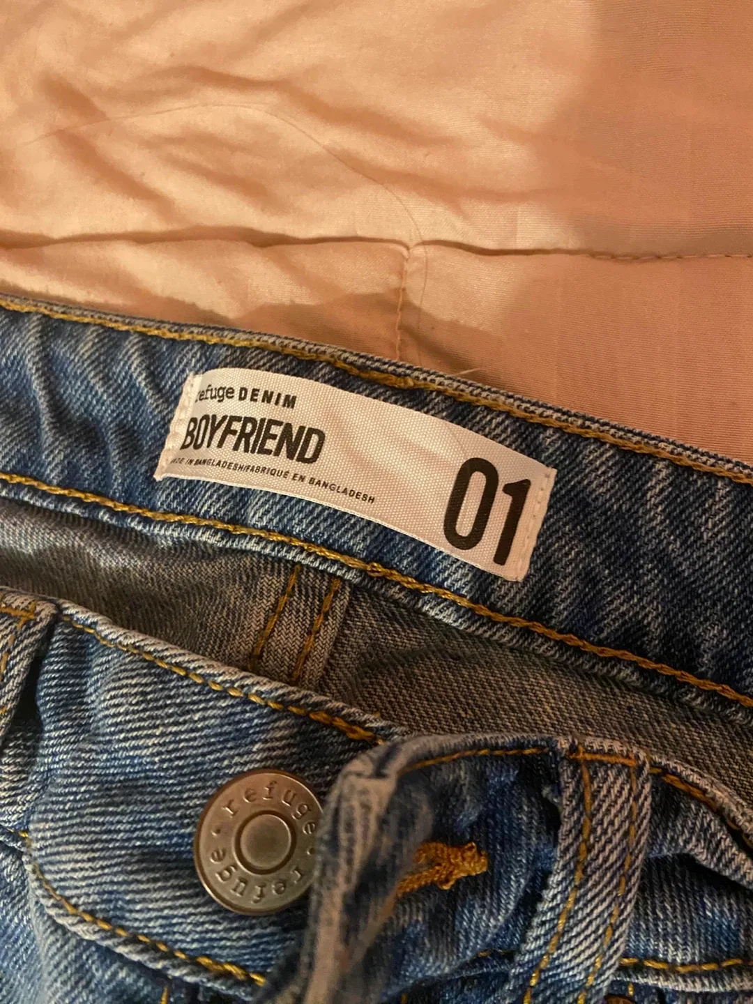 Blue jeans image indicator(2)