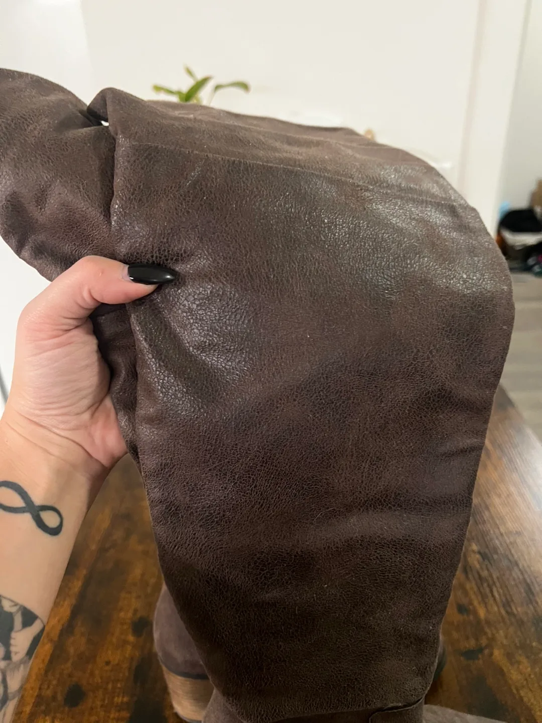 Hinge Brown Thigh High Boots size 8 image indicator(4)