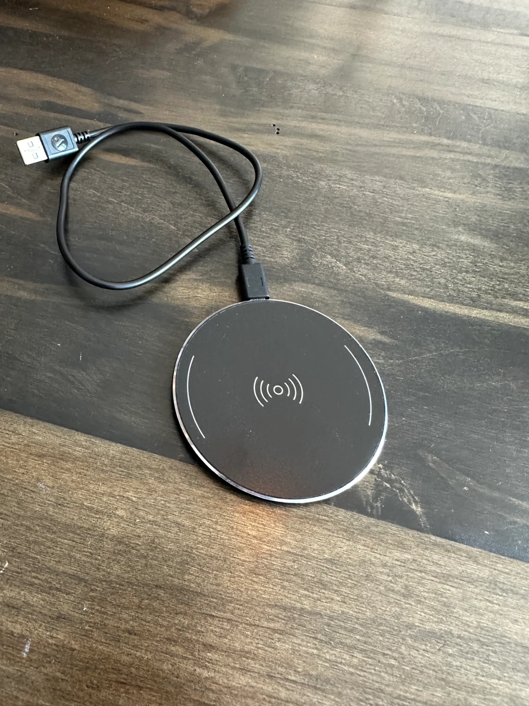 Wireless Charging Pad - photo 2